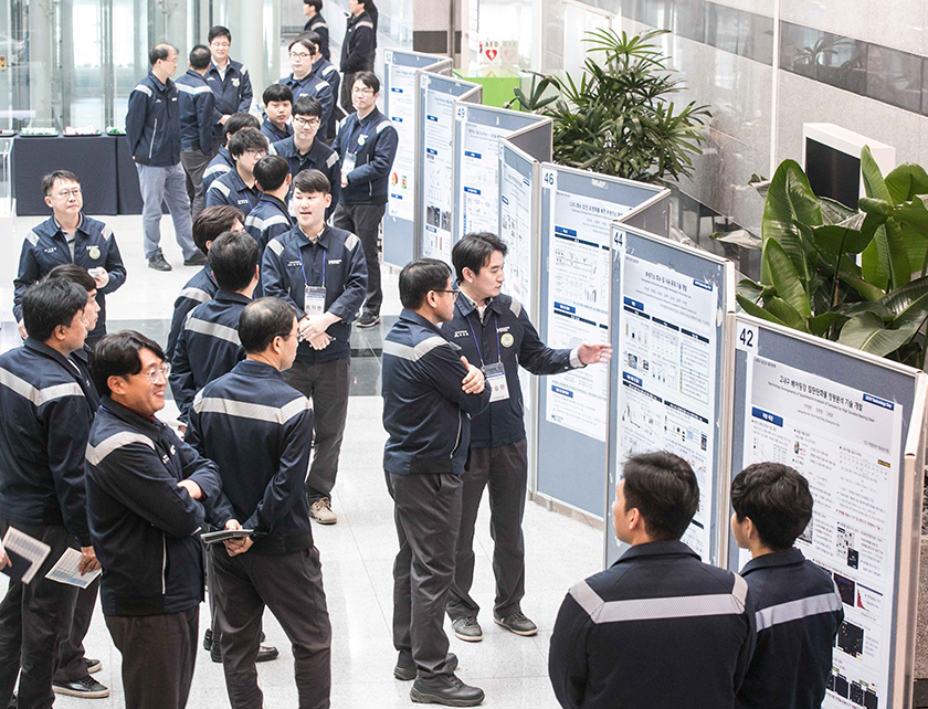 ‘2019 테크놀로지 데이’가 성황리에 개최됐다. 사내 엔지니어들이 오랫동안 노력해온 기술 연구 성과를 선보이며 서로 소통하고 격려하는 뜻깊은 자리였다.