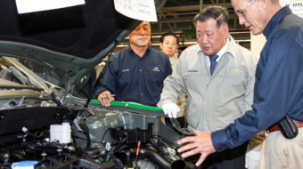 정몽구 현대자동차그룹 회장이 한국인 최초로 미국 ‘자동차 명예의 전당’에 헌액된다. 토마스 에디슨, 헨리 포드에 비견될만한 자동차 산업에 대한 공로를 인정받은 것이다.
