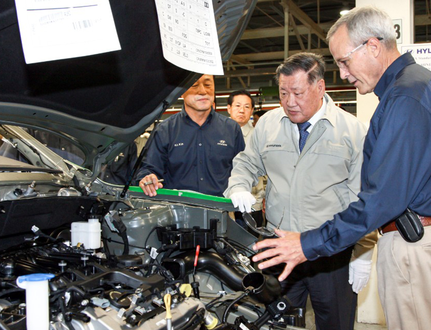 정몽구 현대자동차그룹 회장이 한국인 최초로 미국 ‘자동차 명예의 전당’에 헌액된다. 토마스 에디슨, 헨리 포드에 비견될만한 자동차 산업에 대한 공로를 인정받은 것이다.